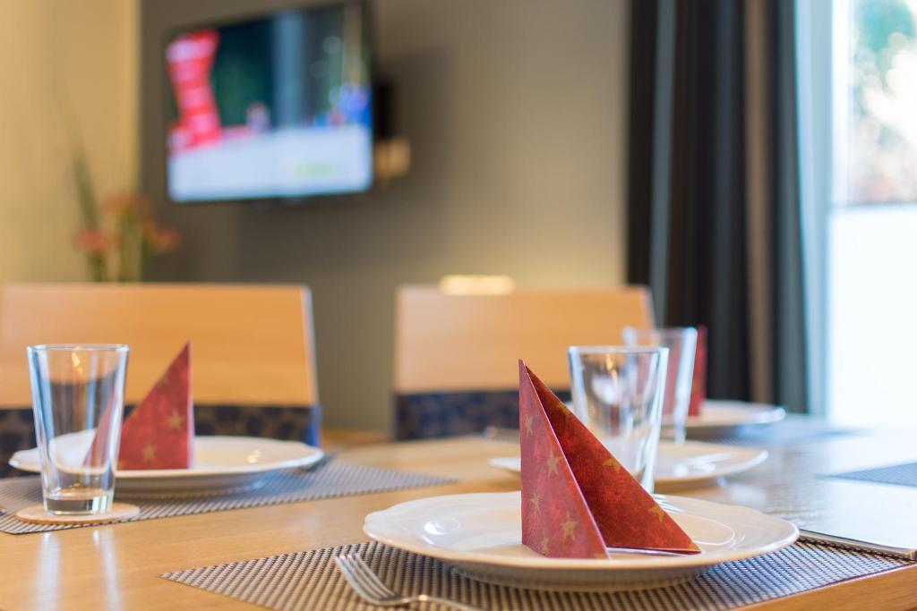 Apartmenthaus Kleiner Falke Бінц Екстер'єр фото